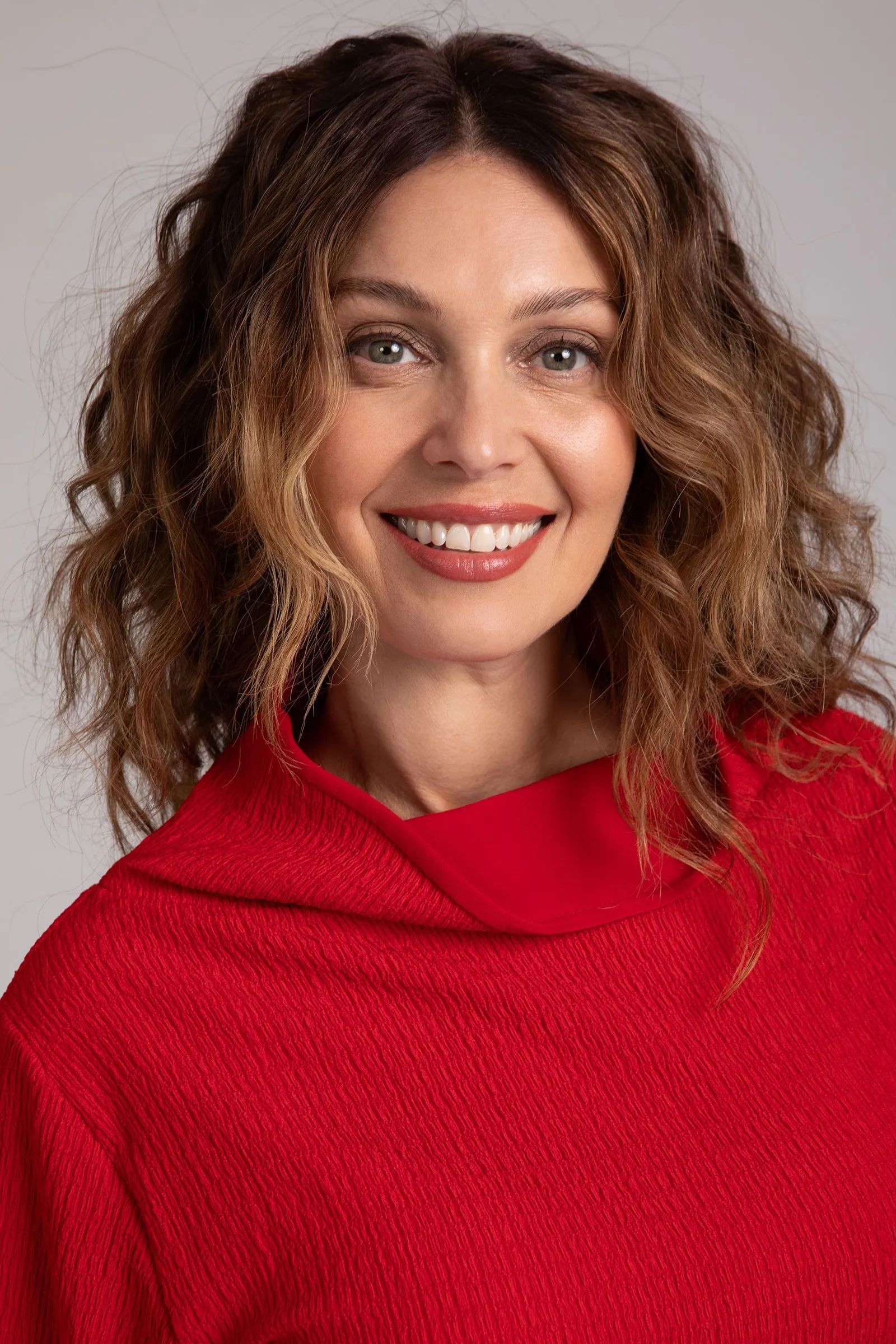 Popcorn Waffle Funnel Neck Top | Poppy