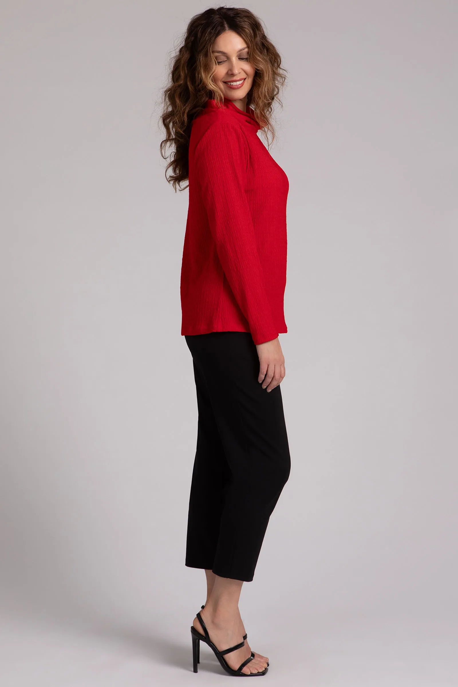 Popcorn Waffle Funnel Neck Top | Poppy