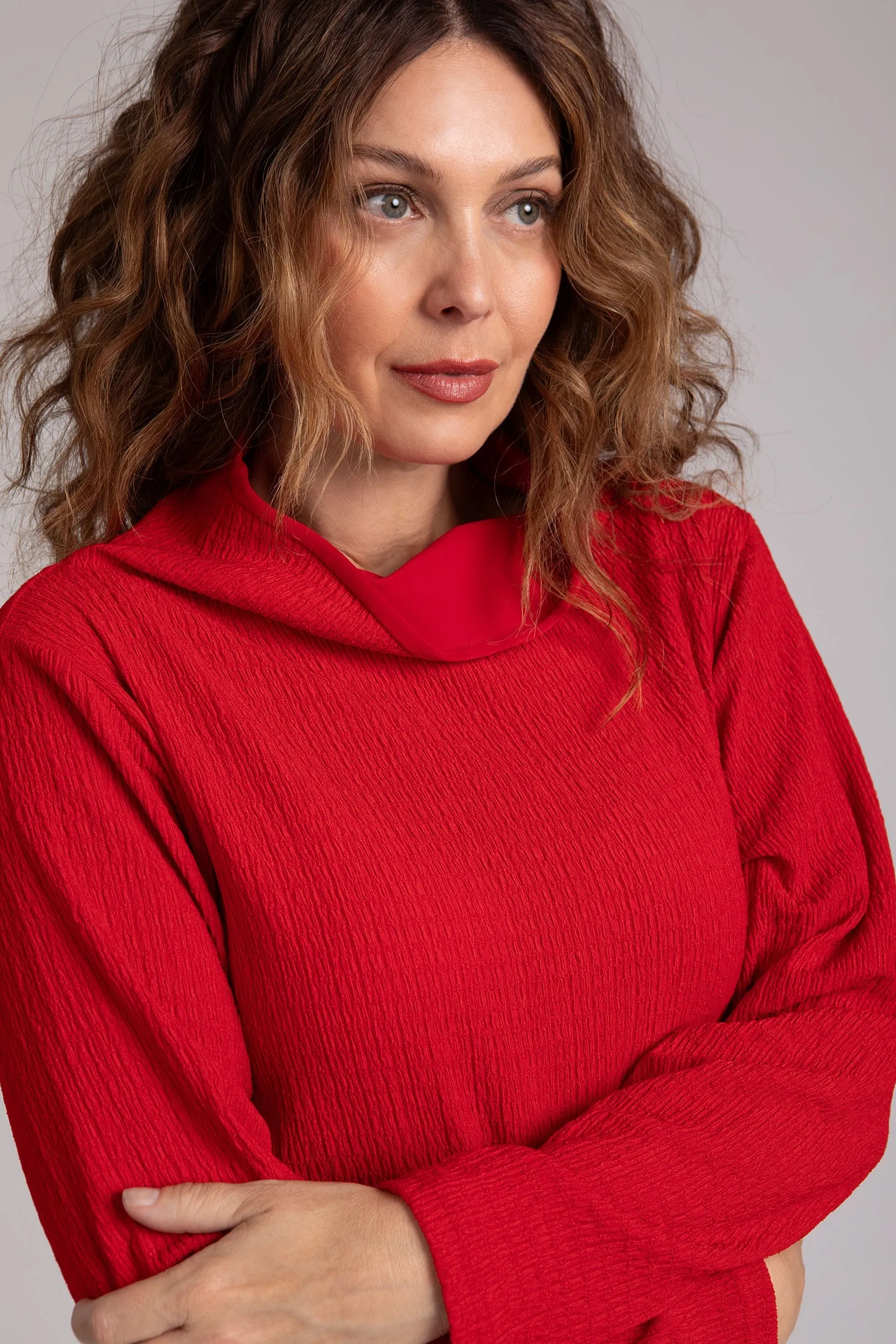 Popcorn Waffle Funnel Neck Top | Poppy