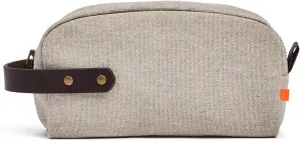 Sunbrella Andy Travel Kit | Durable Toiletry Bag | Water & Stain Resistant Bag for Travel Accessories | Unisex Shave & Cosmetic Bag | Recycled Fabric | Ashe/Beige