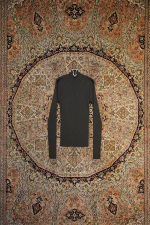 UNIFORME FUNNEL NECK MERINO WOOL SWEATER